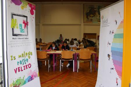 25 Mali likovni tabor, jun 2024, foto JSKD OI Trebnje (14)